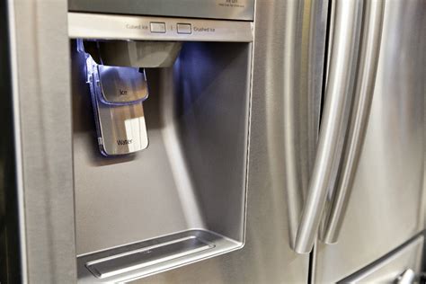 Why Your GE Fridge is Still Having Water Dispensing Issues